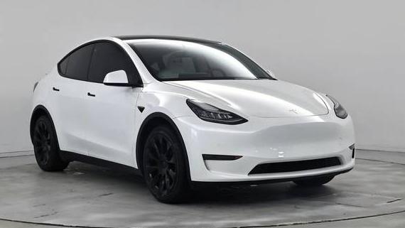 TESLA MODEL Y 2020 5YJYGDEE8LF030878 image
